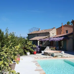 3* Maison d'hôtes D'hôtes Au Creux Du Chambon
